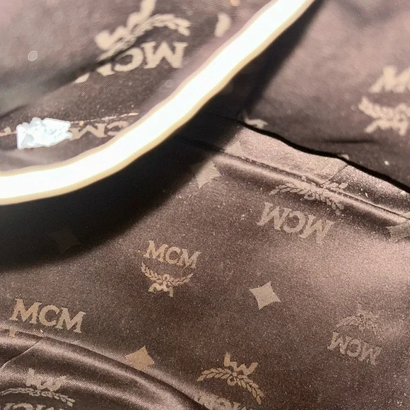 MCM Beige Monogram Satchel with Pink-Trim Wallet - Picture 8 of 13